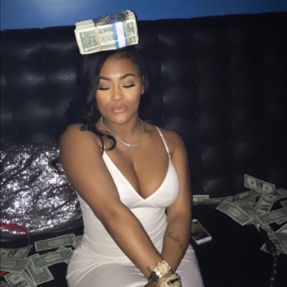 Meet your Posher, Dior